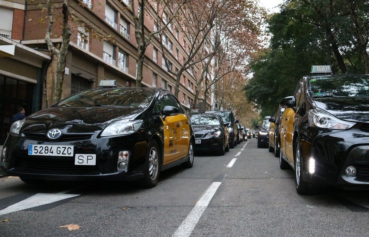 Els taxistes, en vaga indefinida des d'aquest divendres