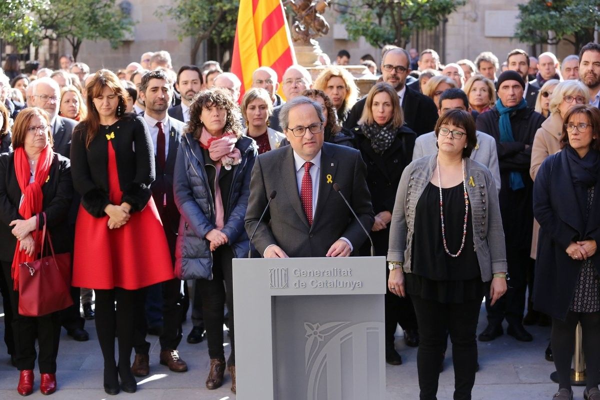 Acte a Palau davant del trasllat dels presos a Madrid i l'inici del judici al Suprem