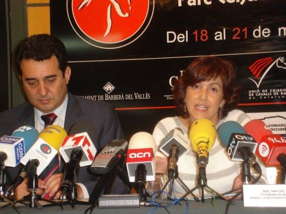 Ana del Frago, amb Manuel Bustos en una imatge d'arxiu