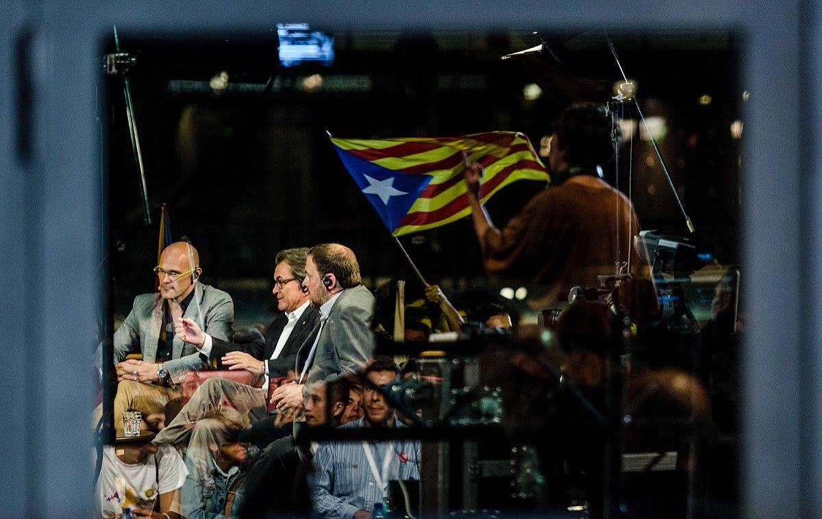 Raül Romeva, Artur Mas i Oriol Junqueras, poc després de saber els resultats electorals