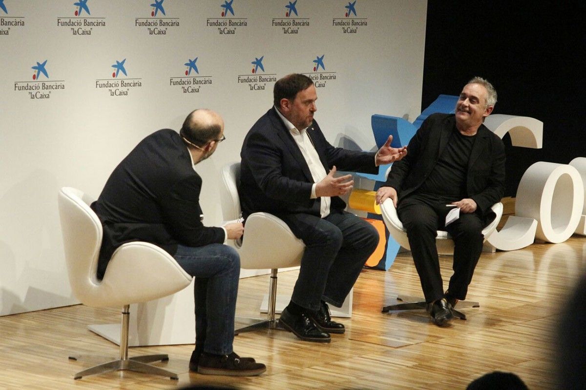 Jordi Basté, Oriol Junqueras i Ferran Adrià, en el col·loqui al Cosmocaixa.