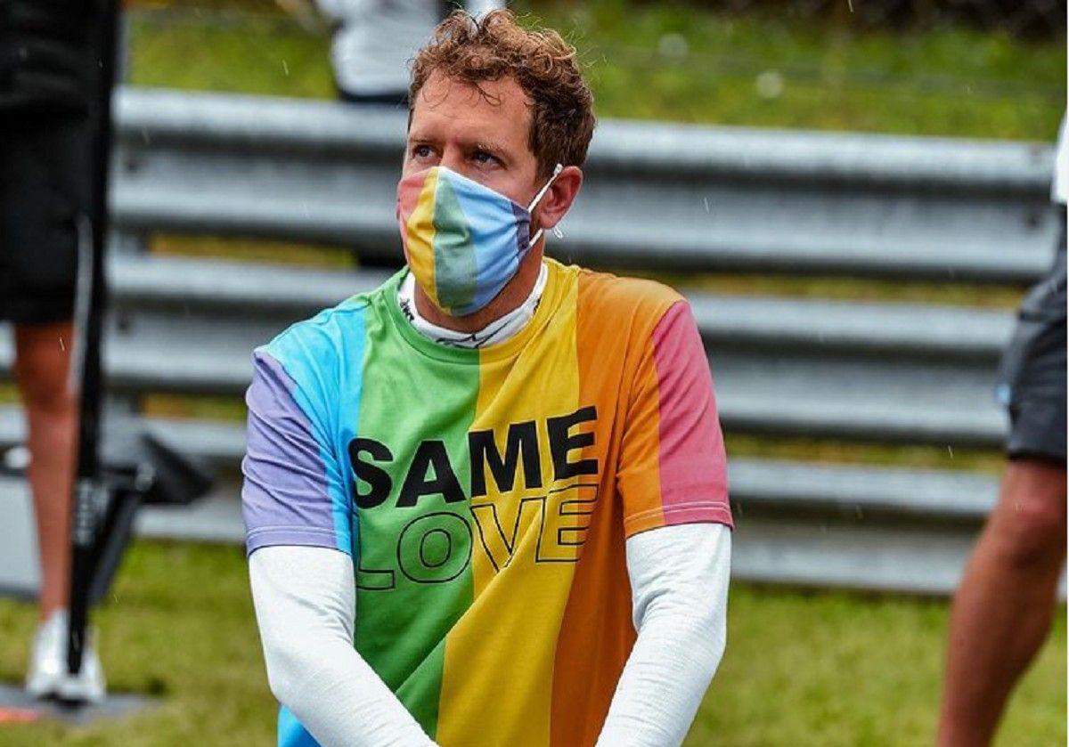 Sebastian Vettel amb la camiseta LGTBI.