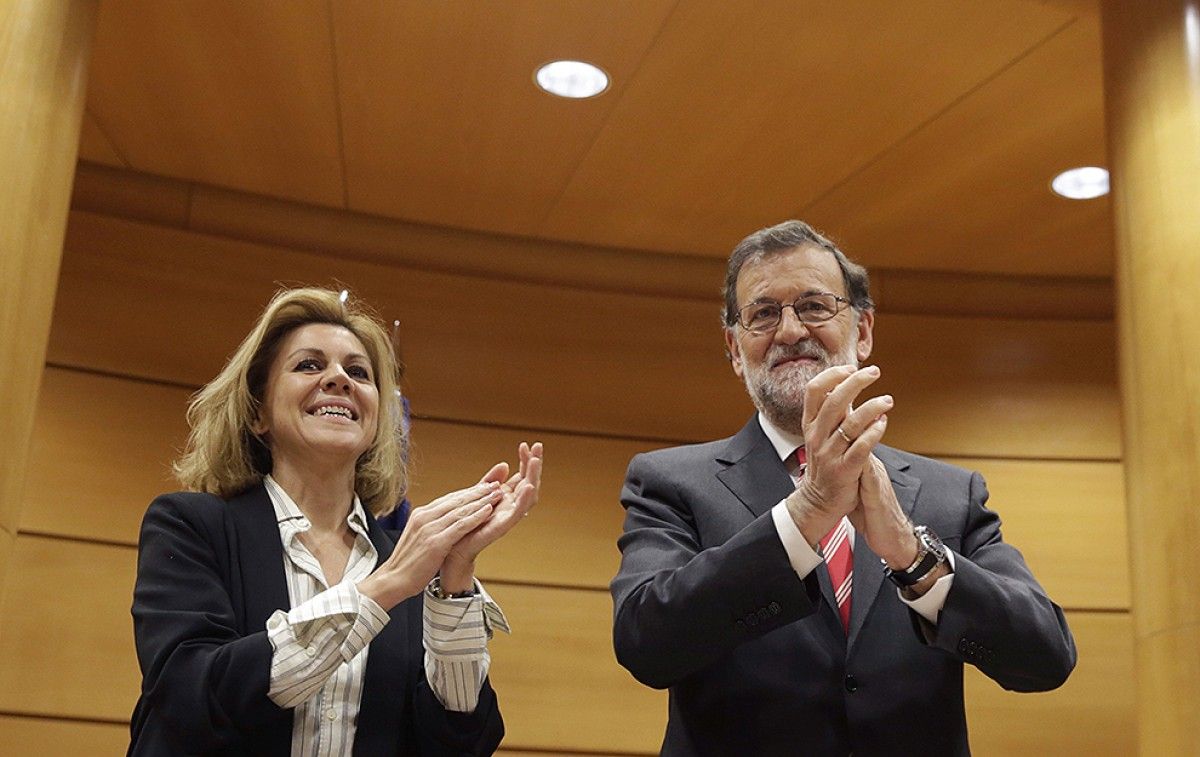 Rajoy i Cospedal, la ministra del departament amb més contractes irregulars