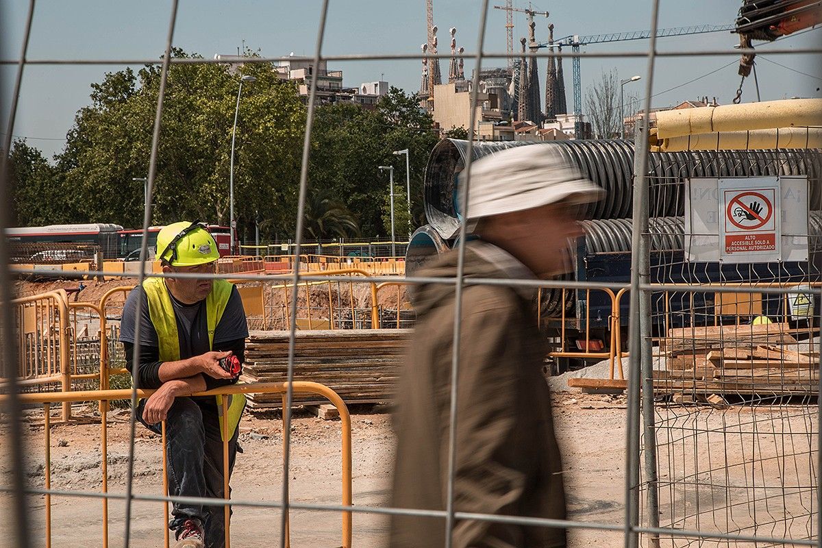 Les obres de les Glòries s'encariran degut al reforçament dels túnels de la línia de metro