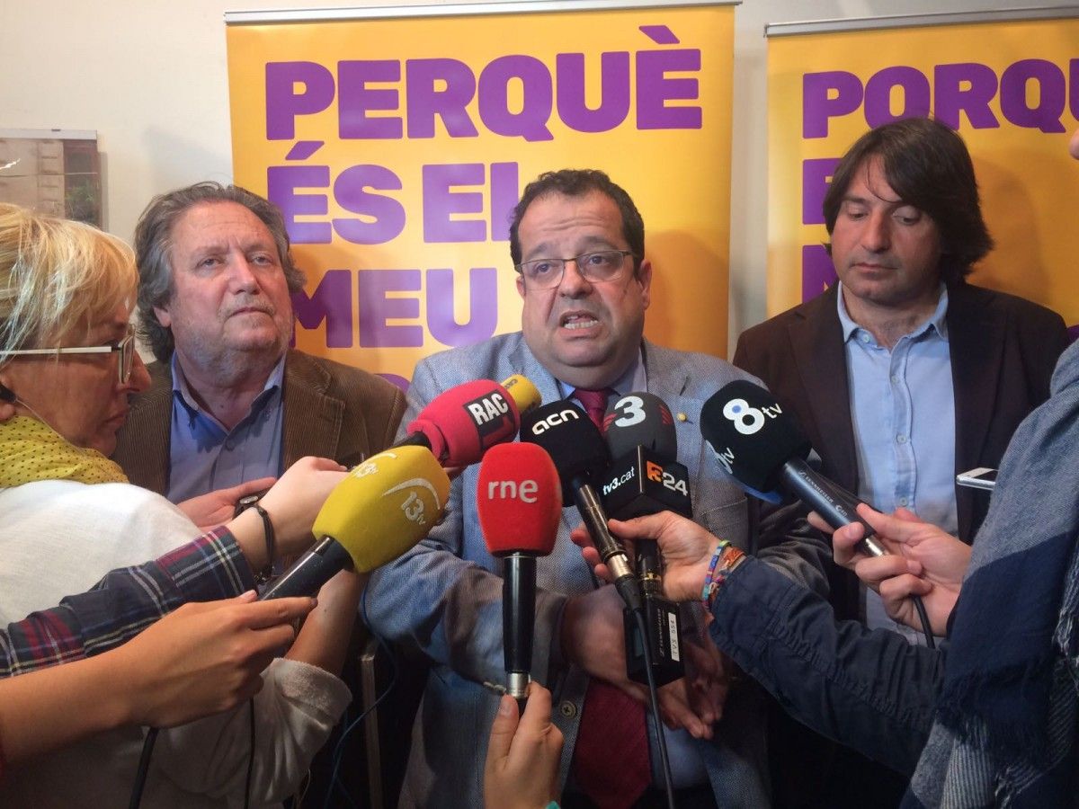 Joan Ignasi Elena, Jaume Bosch i Francesc de Dalmases, durant la roda de premsa d'aquest dimarts