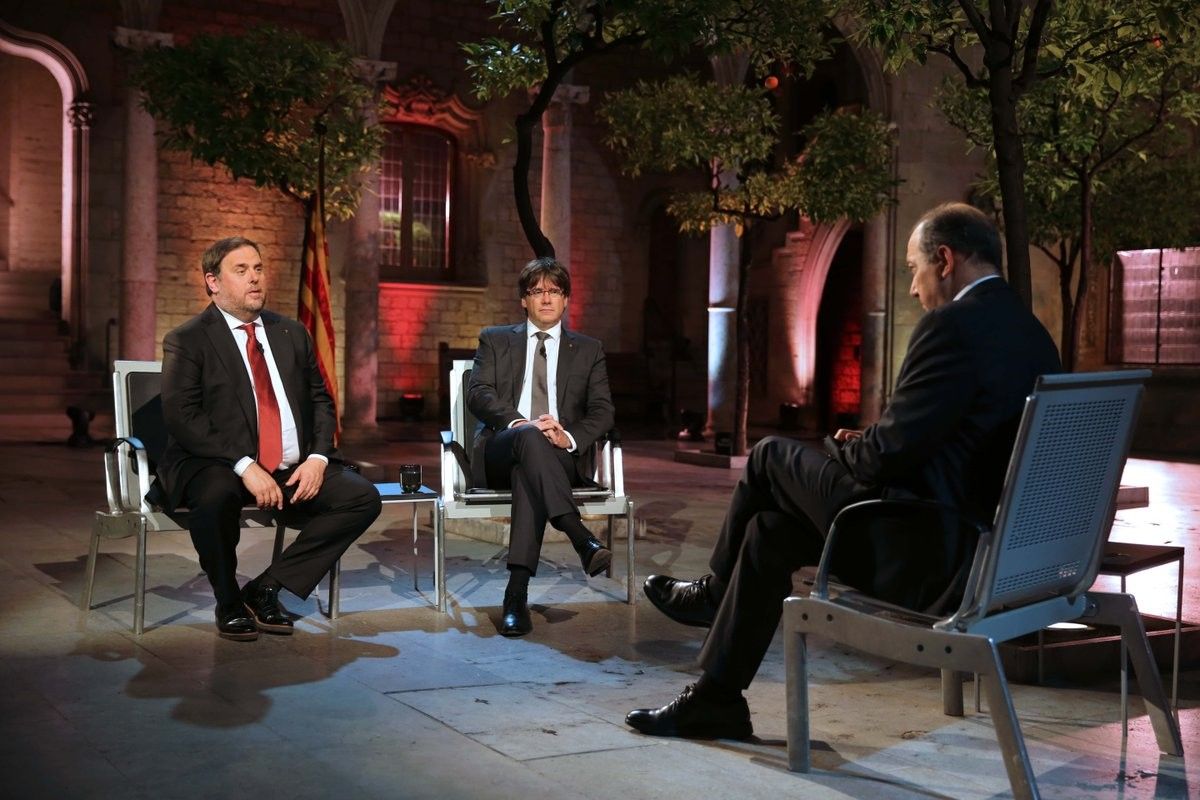 Carles Puigdemont i Oriol Junqueras, entrevistats a TV3