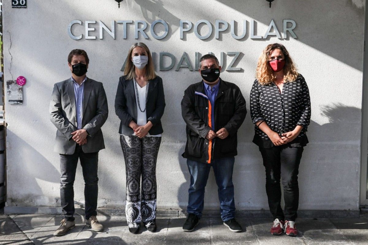 Roda de premsa sobre la possible compra del Centro Popular Andaluz. 