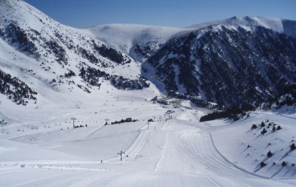 Vallter 2000 acollirà dissabte la seva primera esquiada nocturna