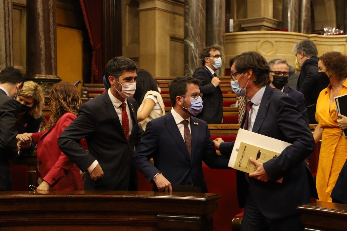 Aragonès, Puigneró i Illa, al Parlament.
