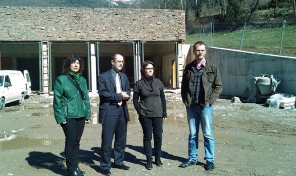 Carles Bassaganya va visitar les obres del Centre del Bosc de Planoles
