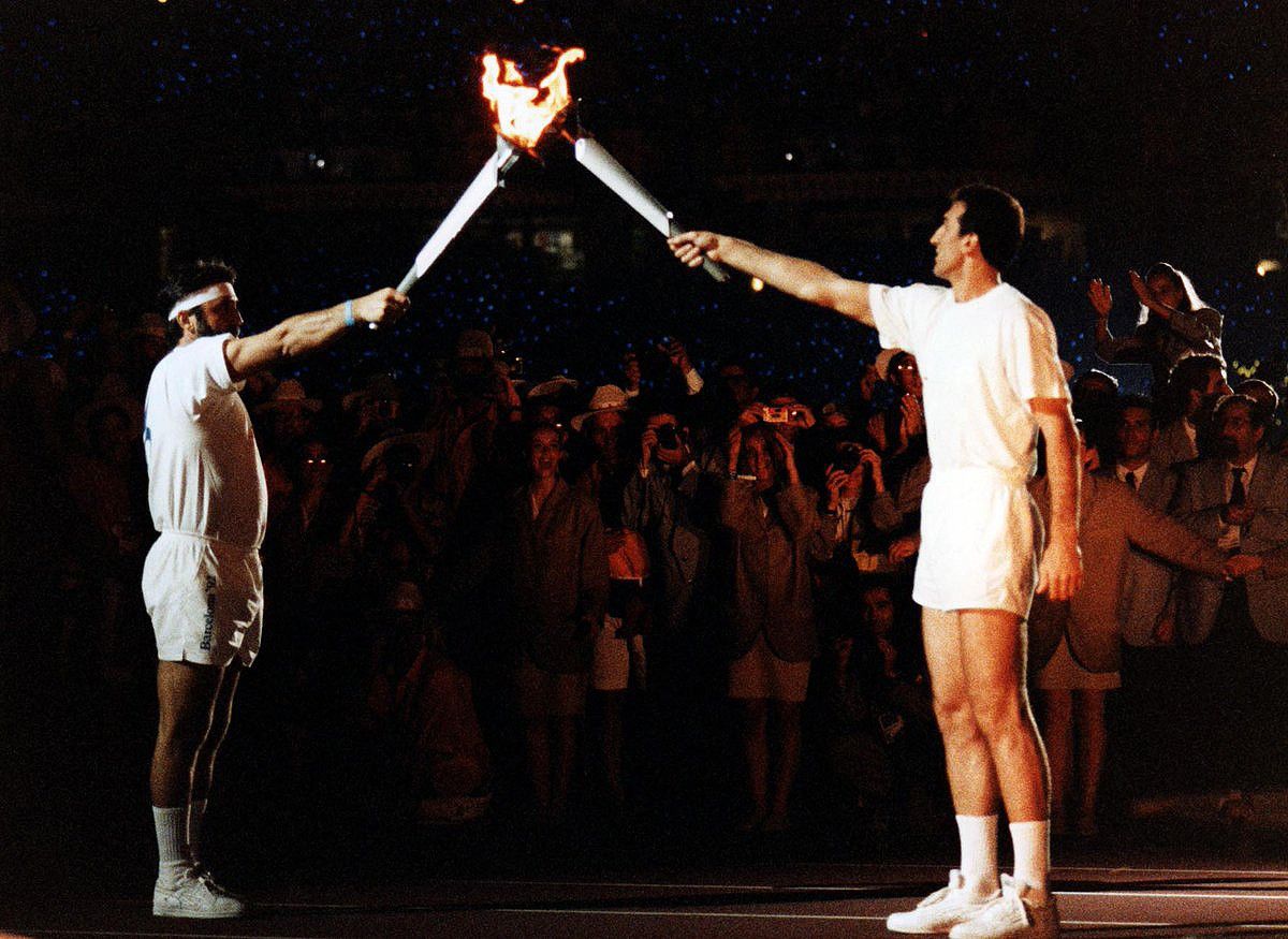 Epi, a la dreta, va ser el darrer rellevista de la torxa en els Jocs del 1992