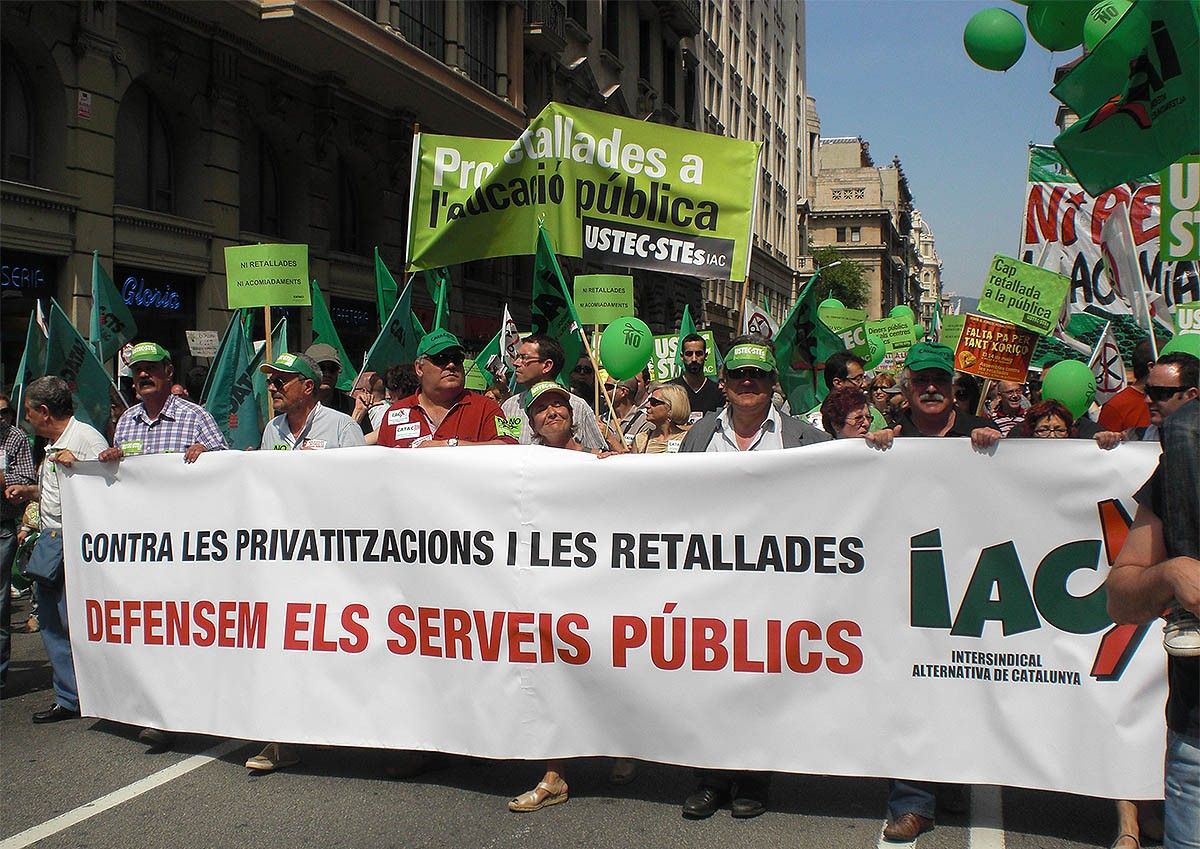 Manifestació de treballadors públics de la IAC, sindicat a la qual pertany la CATAC