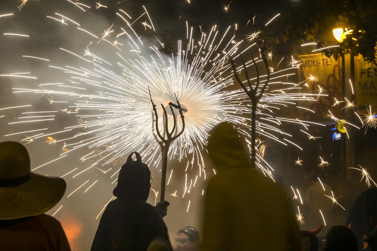 Un correfoc en una Festa Major de Sabadell 