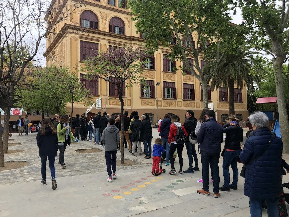 Cues a l'escola Ramon Llull de Barcelona