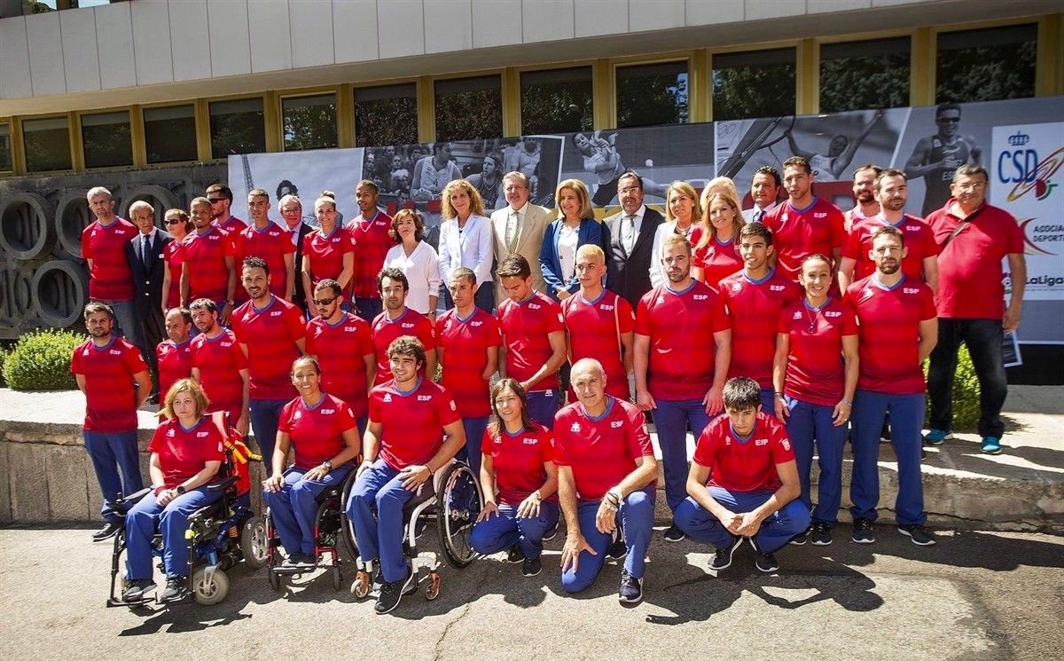 L'equip de la selecció espanyola paralímpica