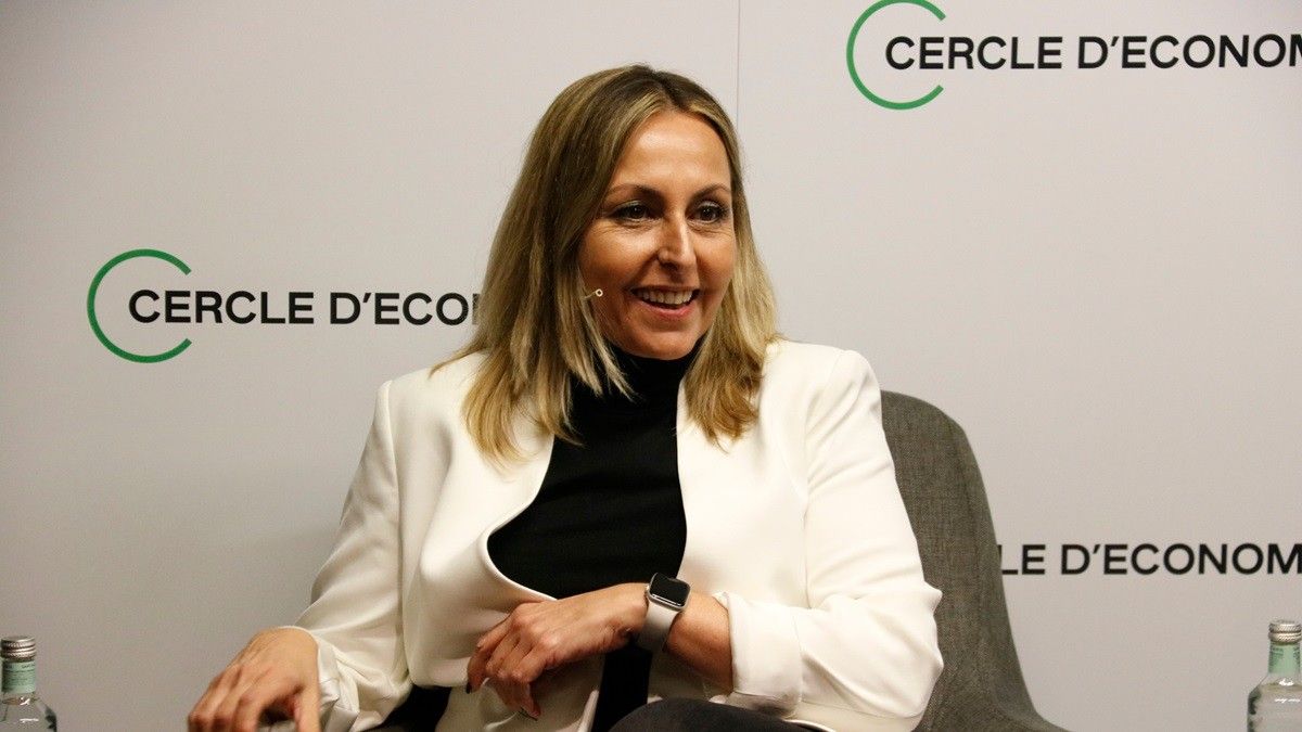Eva Menor, alcaldessa de Badia del Vallès, a les jornades del Cercle d'Economia