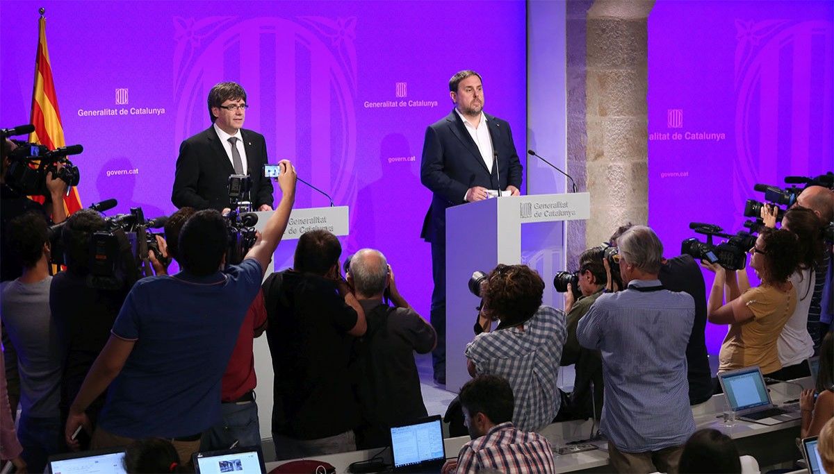 Roda de premsa de Carles Puigdemont i Oriol Junqueras