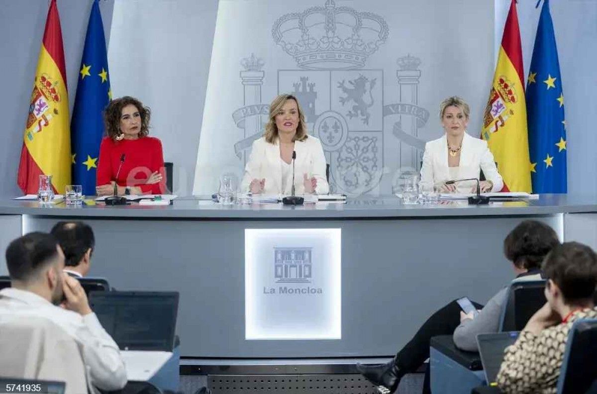 María Jesús Montero, Pilar Alegría i Yolanda Díaz, a la Moncloa.