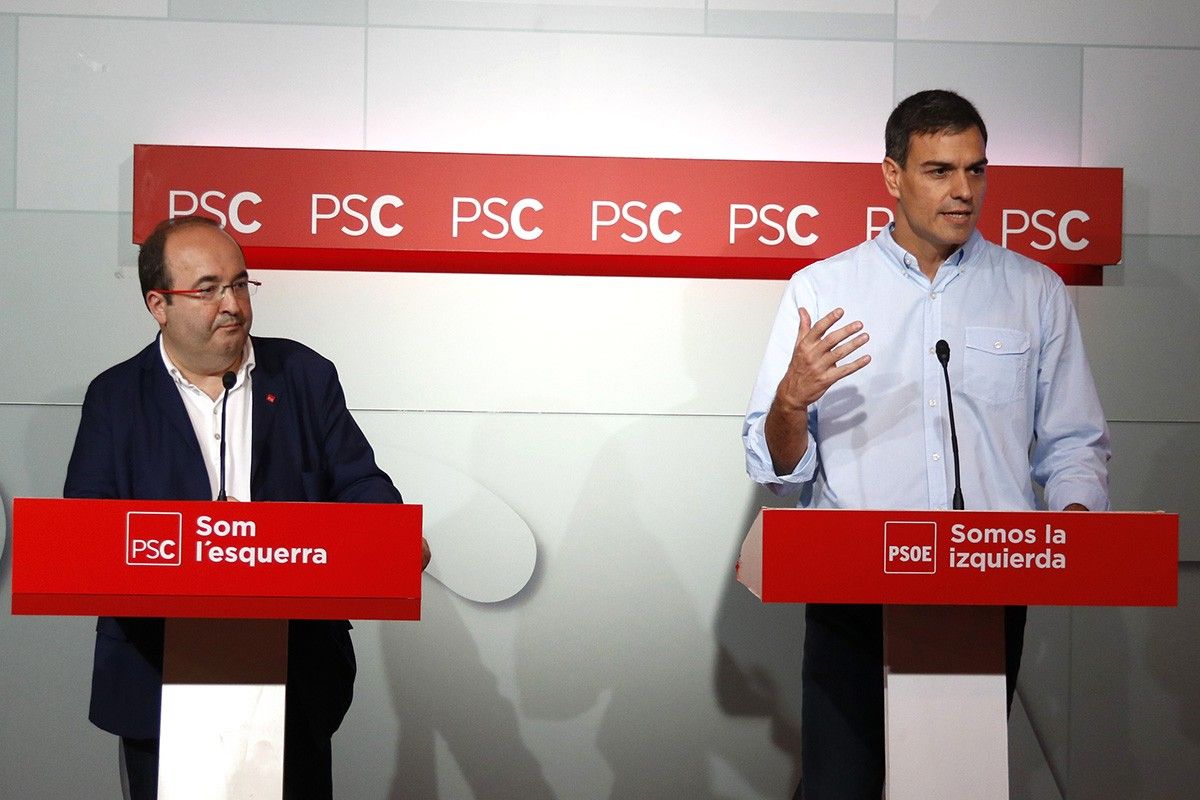 El líder del PSOE, Pedro Sánchez, i el del PSC, Miquel Iceta, presenten el seu pla per a Catalunya
