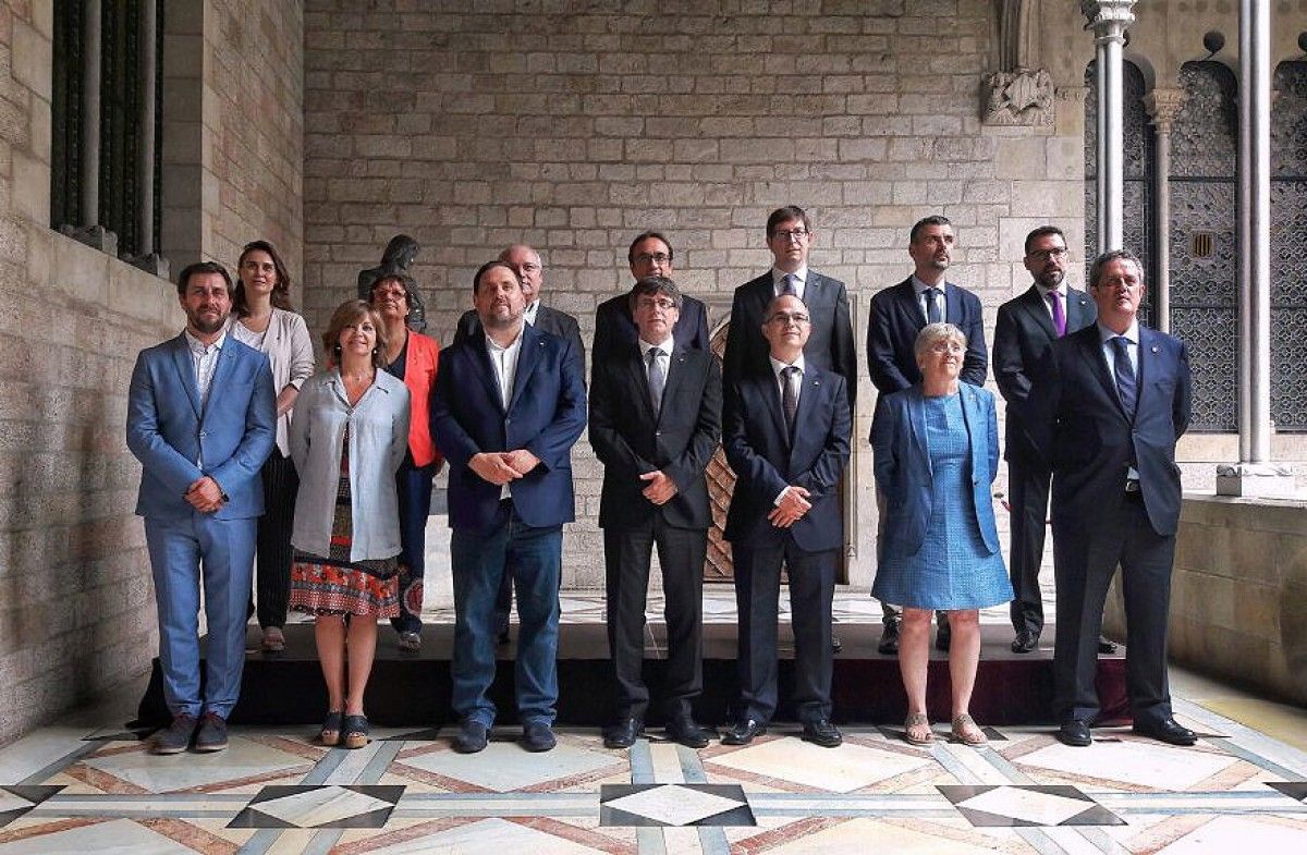 La foto del nou govern Puigdemont