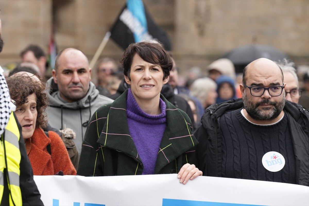 Ana Pontón durant una manifestació contra la gestió pels pèl·lets