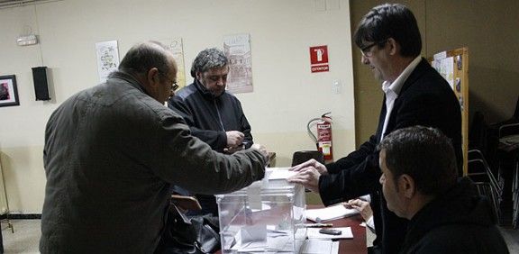 Votants a l'escola Vedruna de Ripoll.