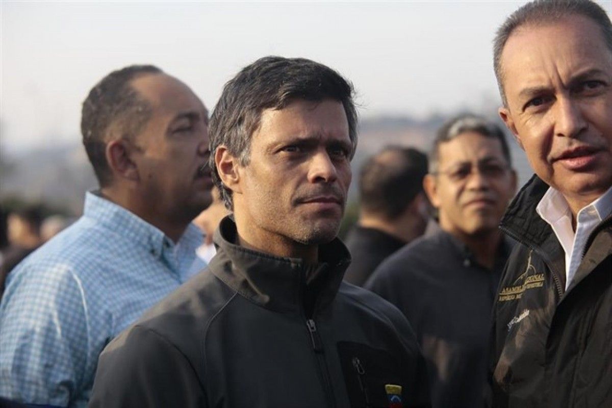 Leopoldo López, després de ser alliberat