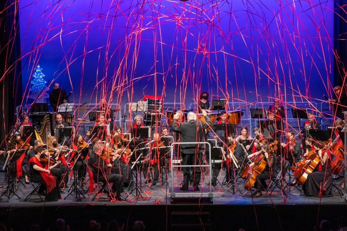 Josep Ferré, dirigint l'Orquestra Simfònica de Sant Cugat