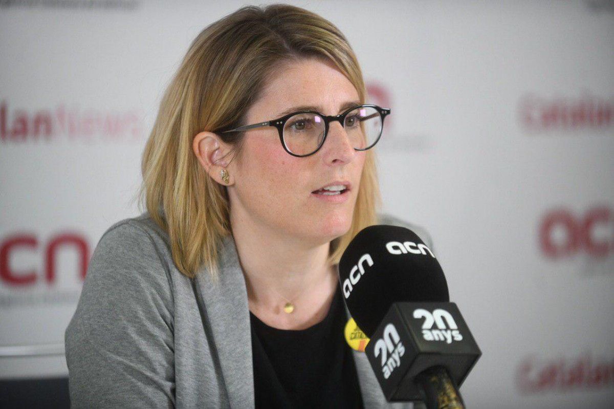 La número dos de JxCat a Barcelona, Elsa Artadi, en roda de premsa a l'ACN