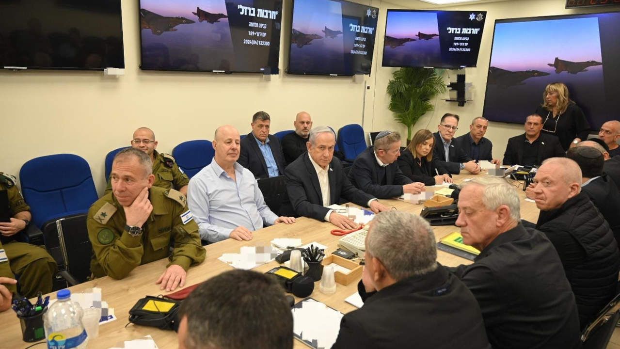 El govern d'Israel de Benjamin Netanyahu reunit durant l'atac de l'Iran