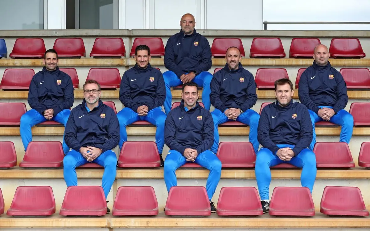 Els membres de l'equip tècnic de Xavi al Barça