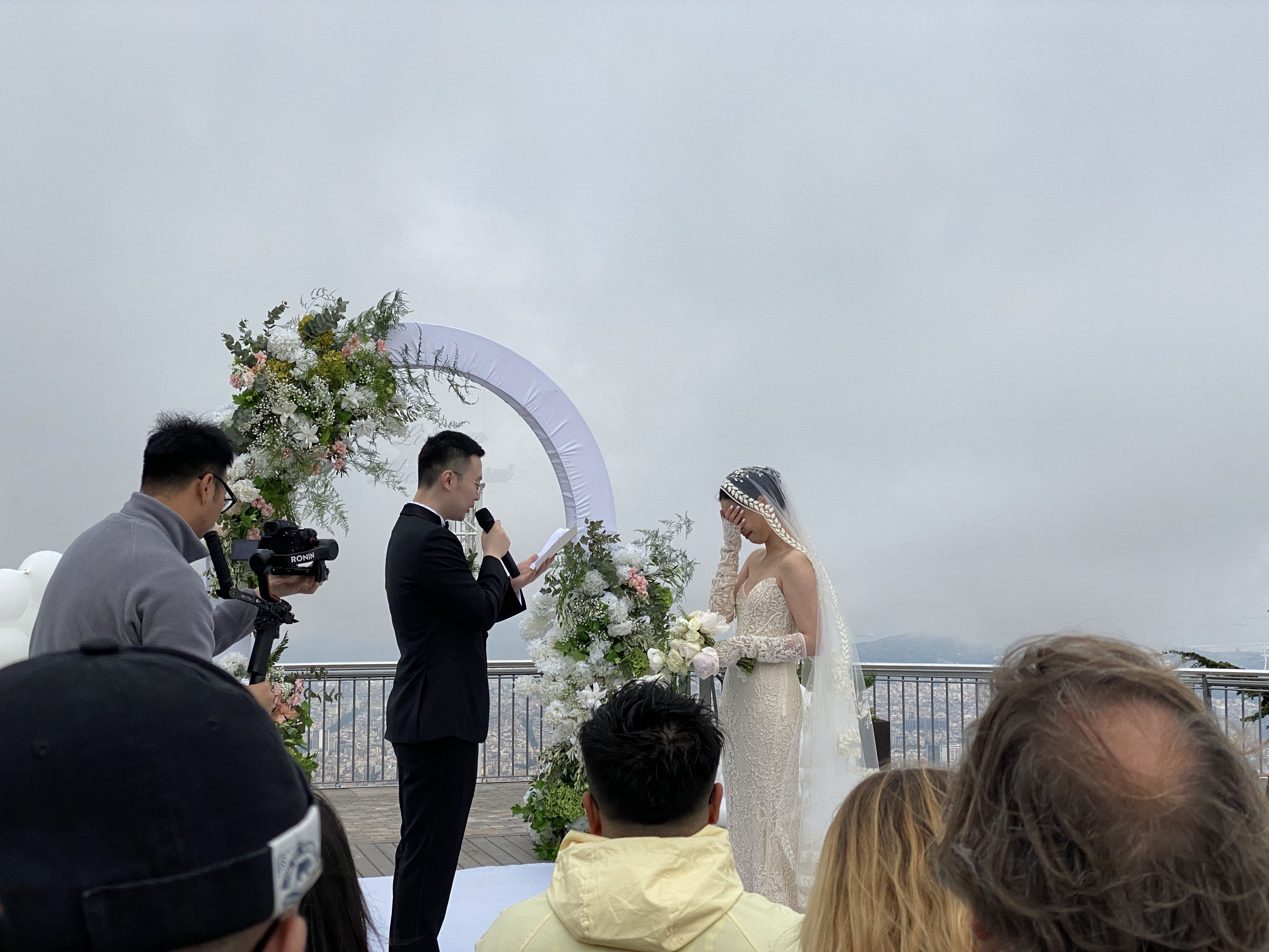Un dels instants de la boda xinesa que ha tingut lloc al Tibidabo
