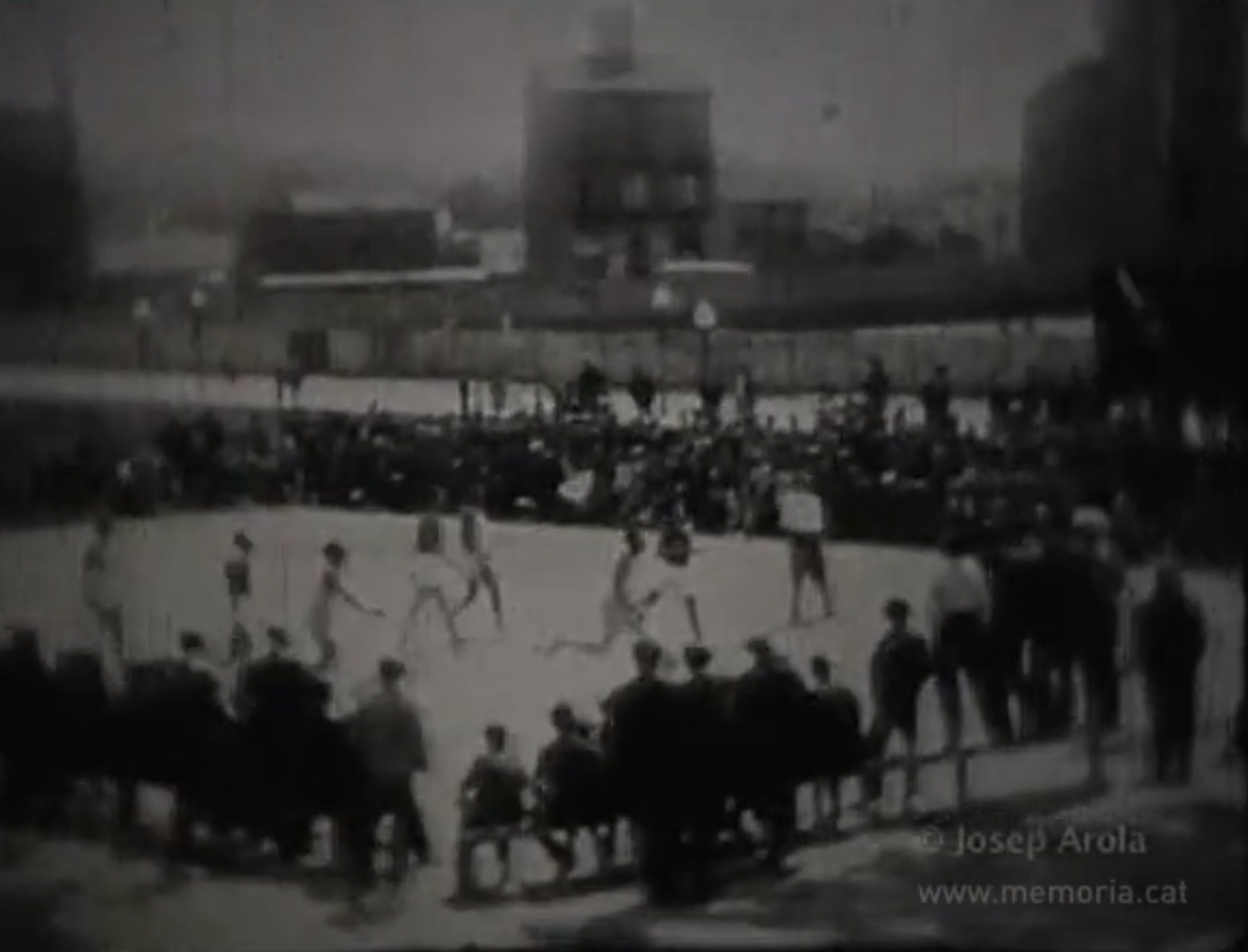 El Barça de bàsquet s'enfronta al Manresa BB el 1932