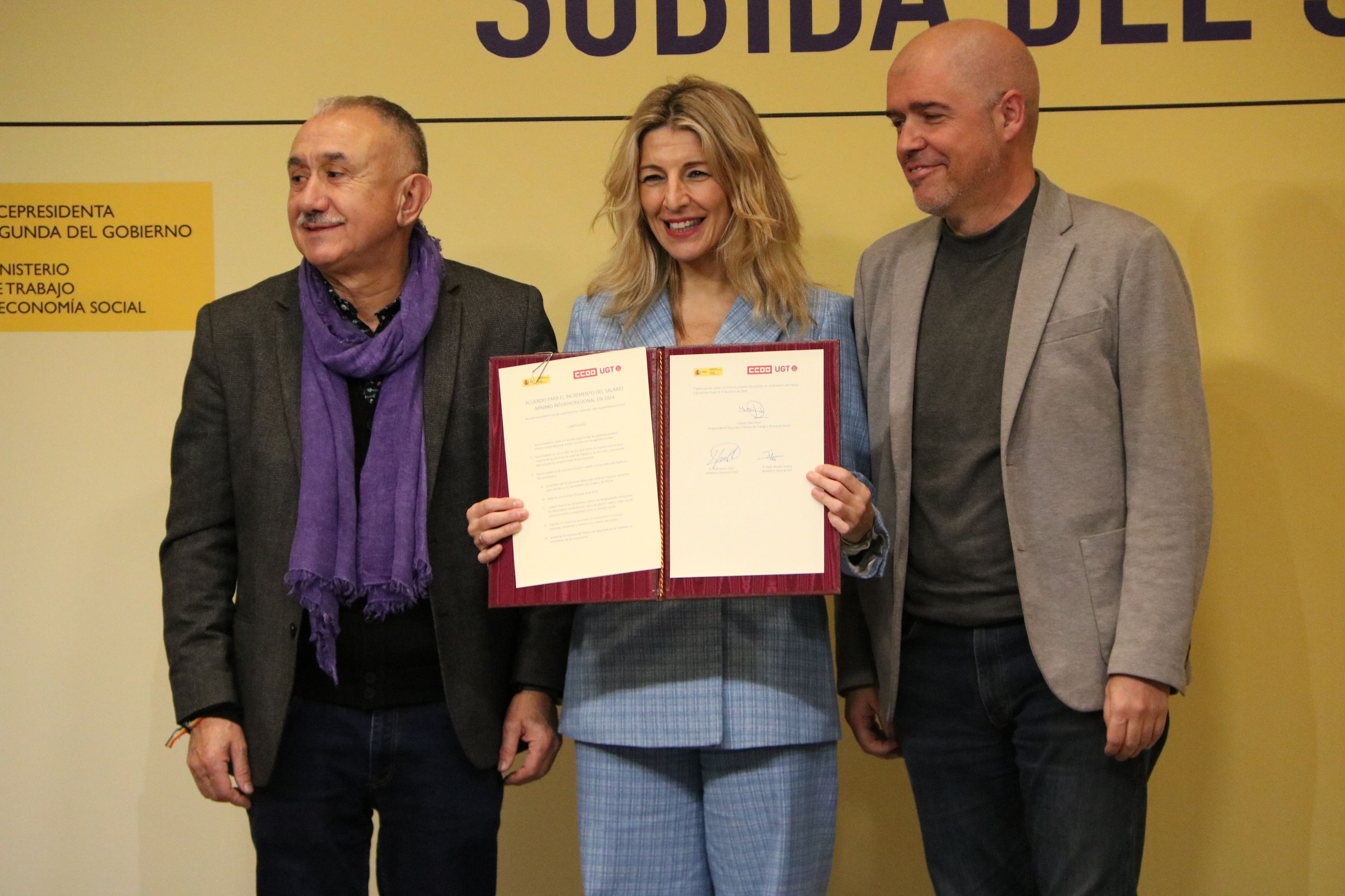 Yolanda Díaz amb Unai Sordo i Pepe Álvarez