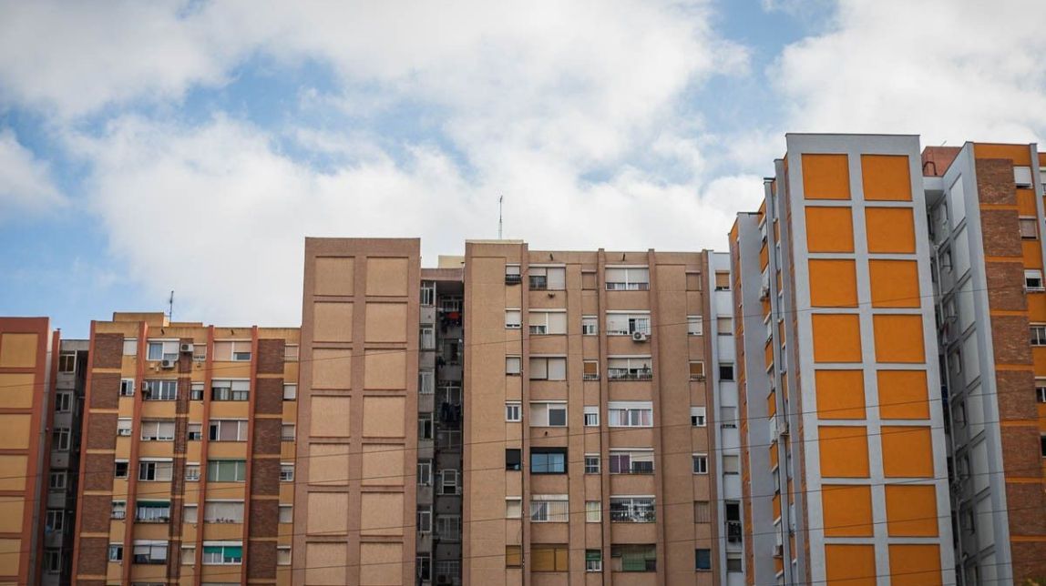 Blocs de pisos a Cornellà de Llobregat, en imatge d'arxiu