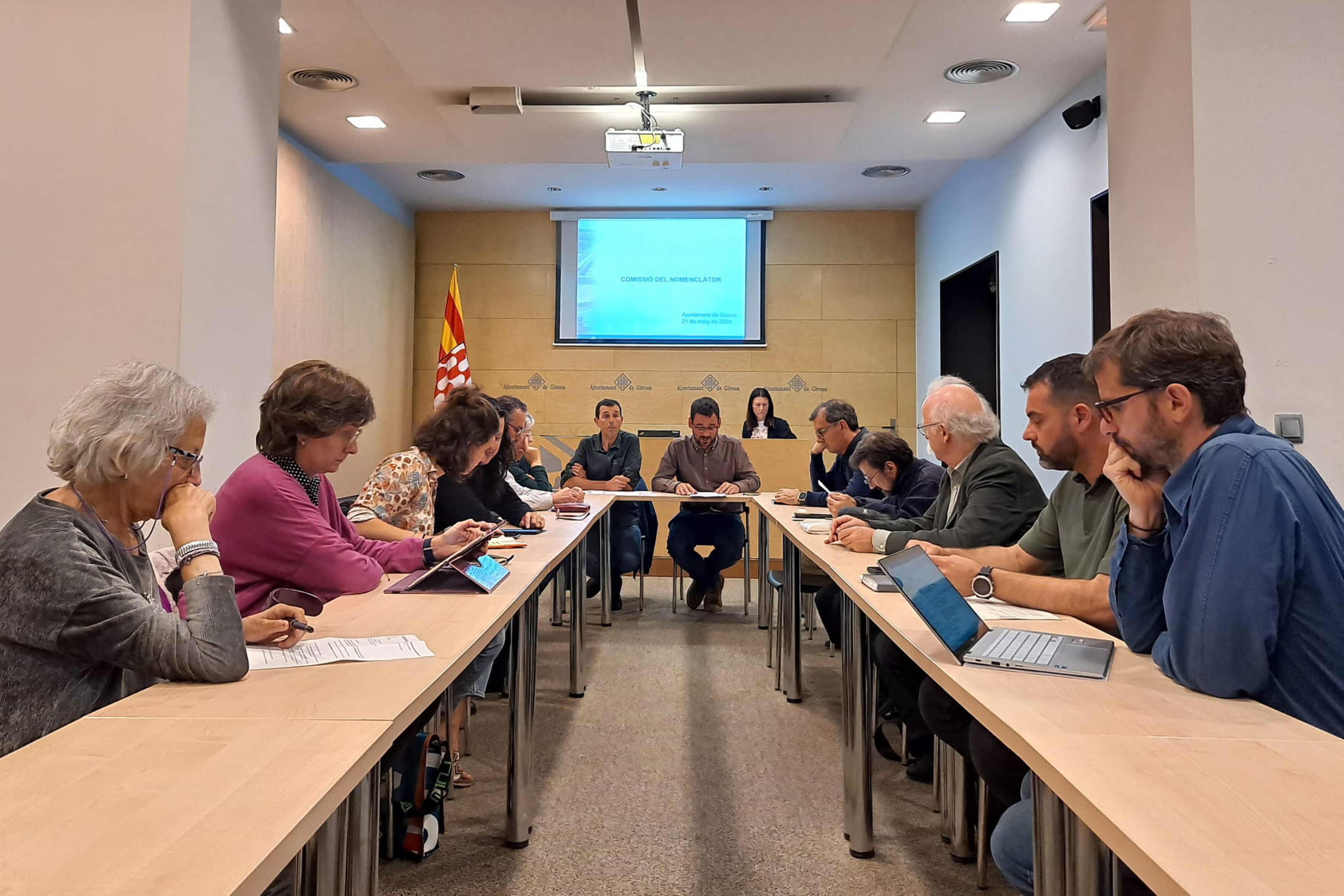 Reunió de la comissió del nomenclàtor de l'Ajuntament de Girona