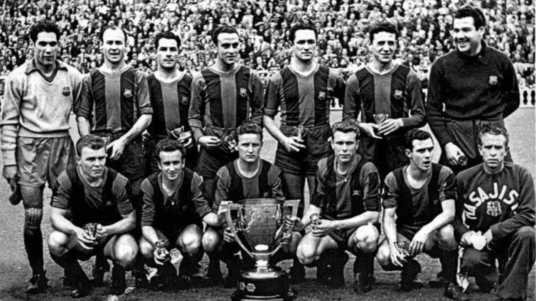 El Barça de les Cinc Copes amb el títol de lliga de la temporada 1951-52