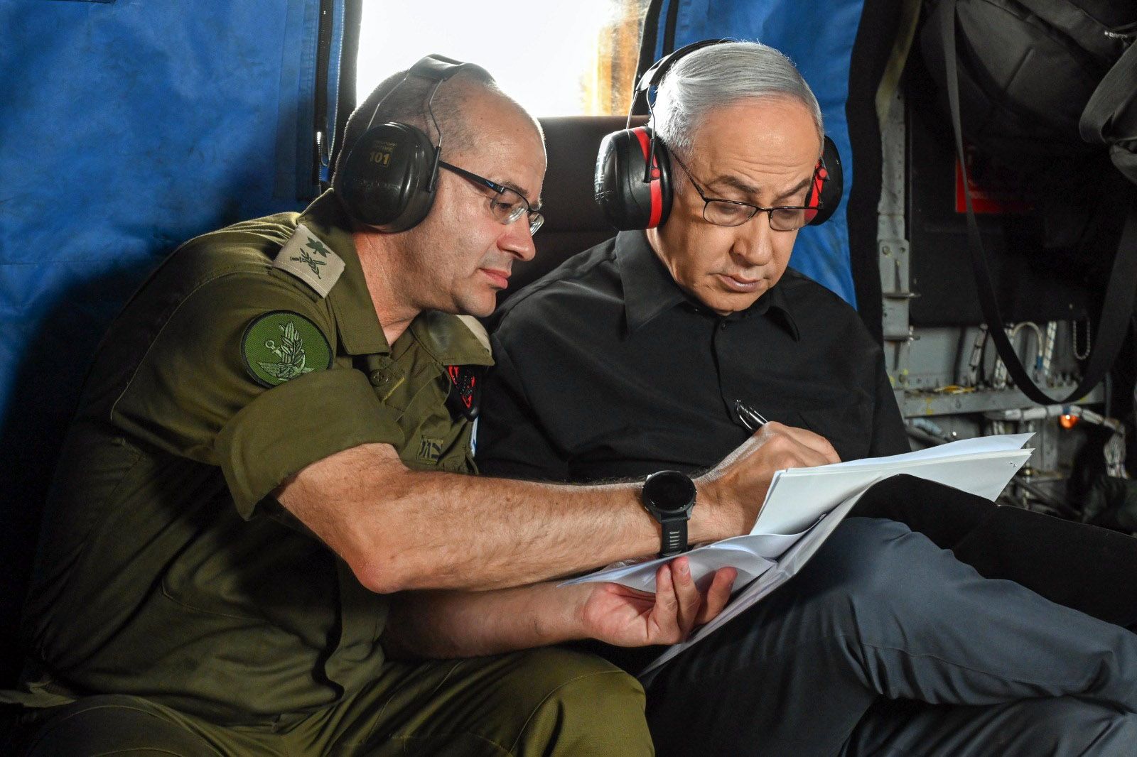 El primer ministre israelià, Benjamí Netanyahu, visita el Comando Nord de les FDI