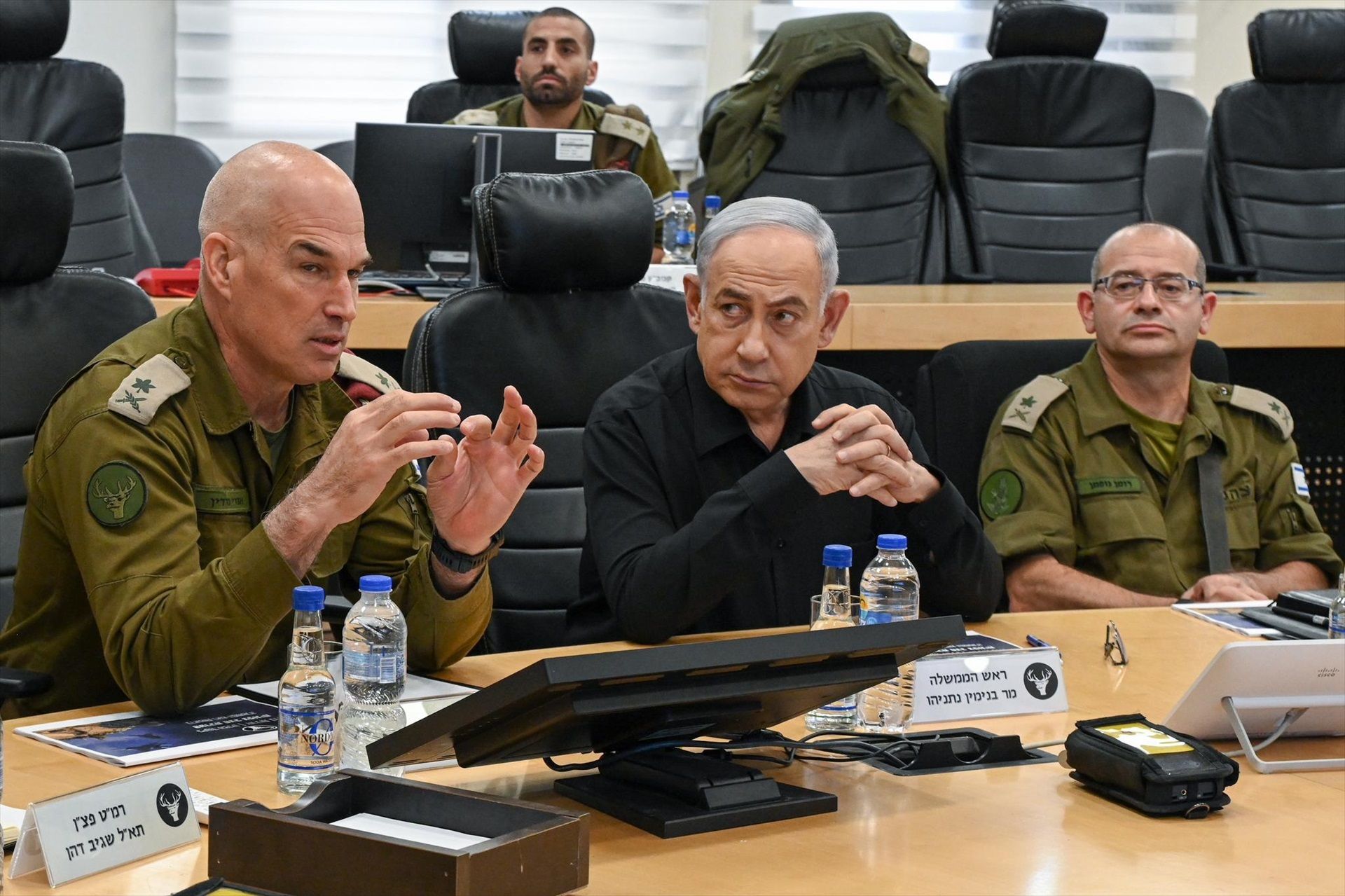 Netanyahu i els seus generals de l'exèrcit d'Israel, en imatge d'arxiu