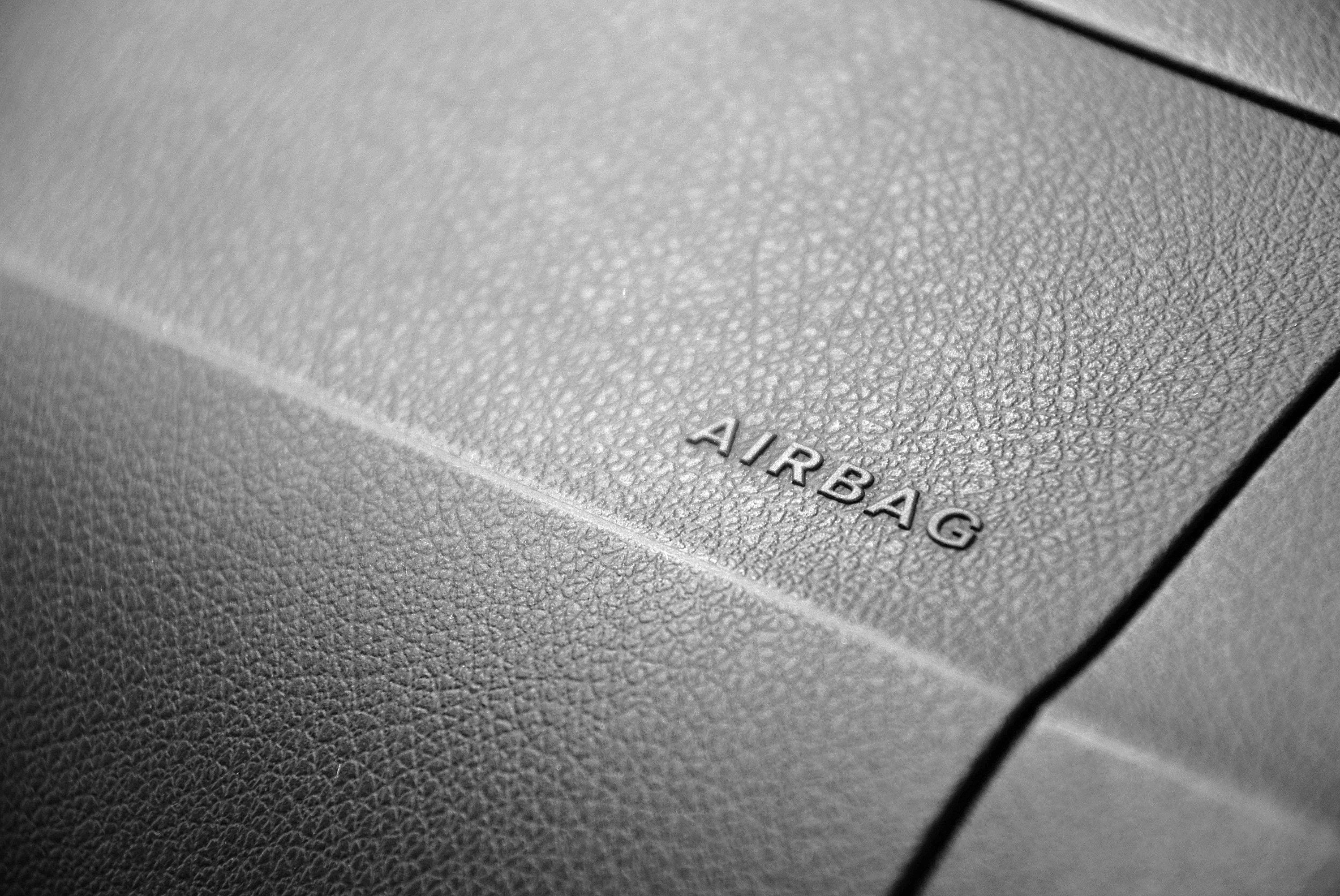 L'airbag és un element de seguretat bàsic als vehicles