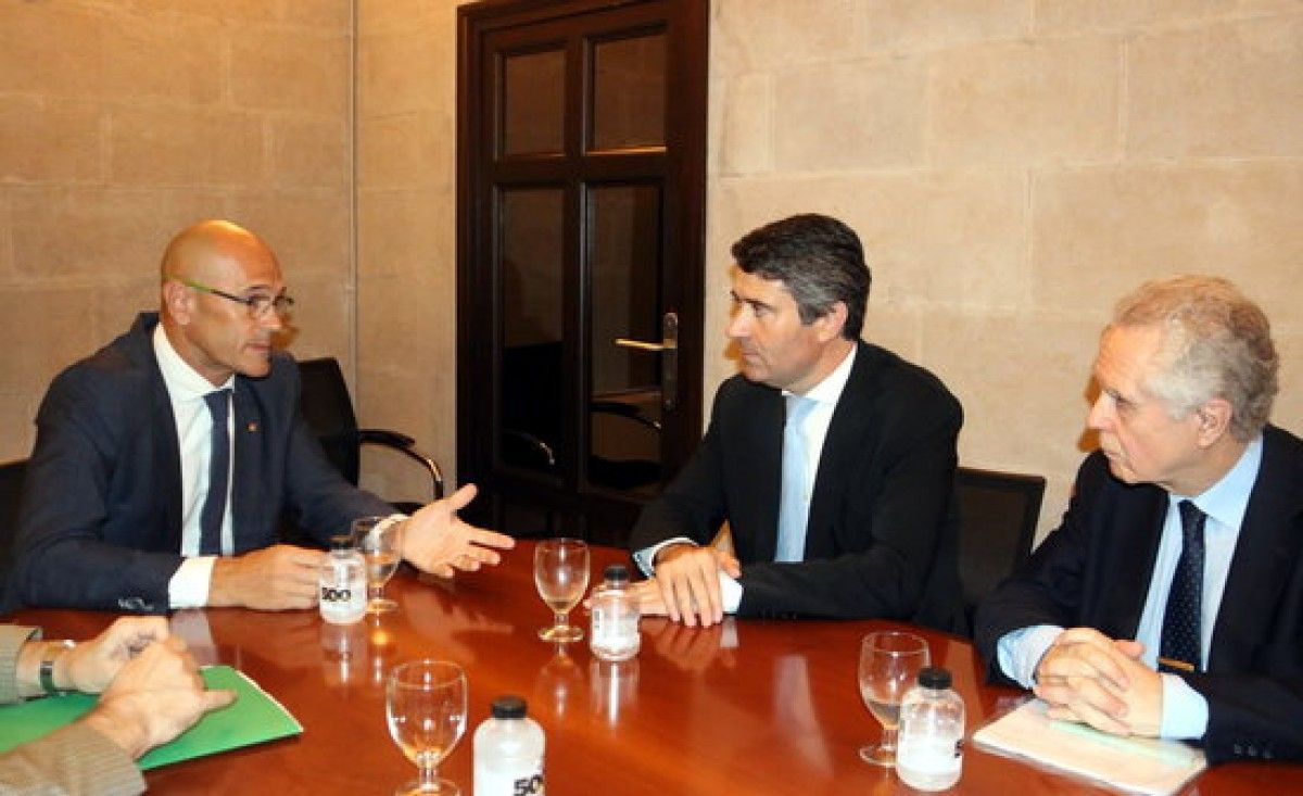 Raül Romeva reunit amb el secretari d'Estat de les Comunitats Portugueses