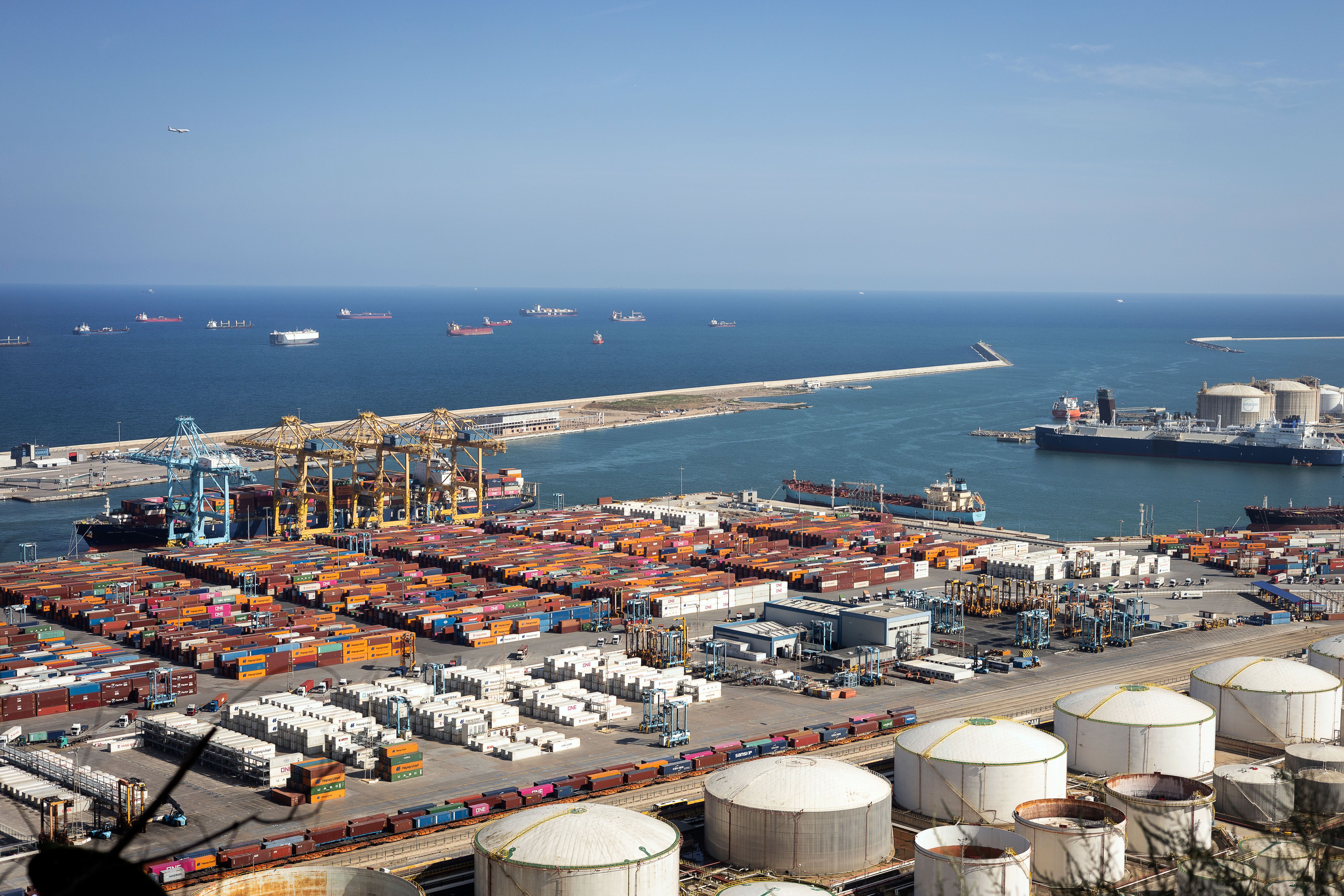 Terminal de contenidors del port de Barcelona, en una imatge d'arxiu