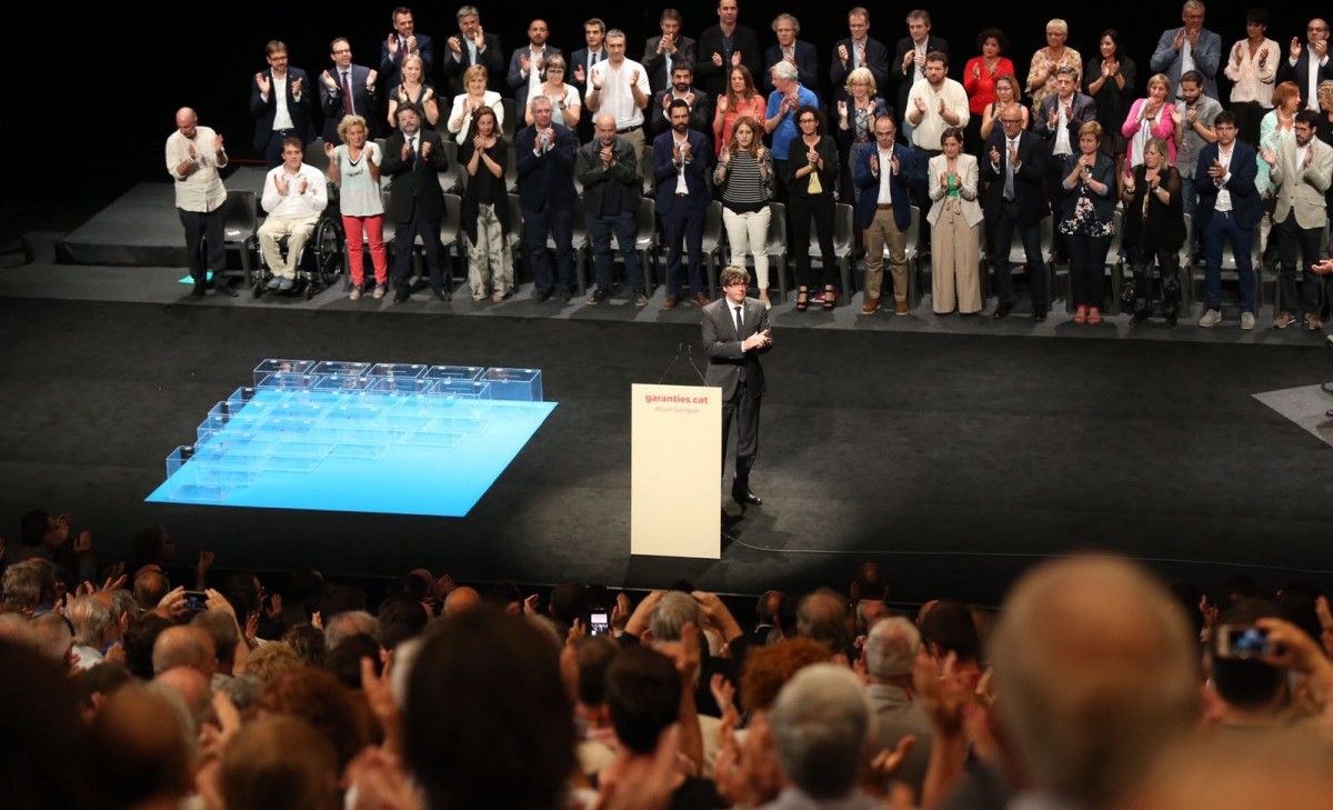 Carles Puigdemont, a l'acte sobre les garanties del referèndum