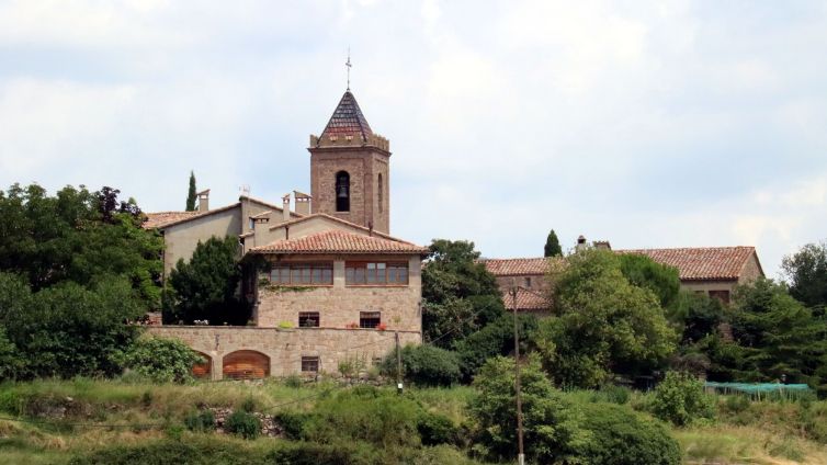 Rectoria vella de Sant Andreu de Sagàs, Sagàs, poble, entorn rural, Berguedà