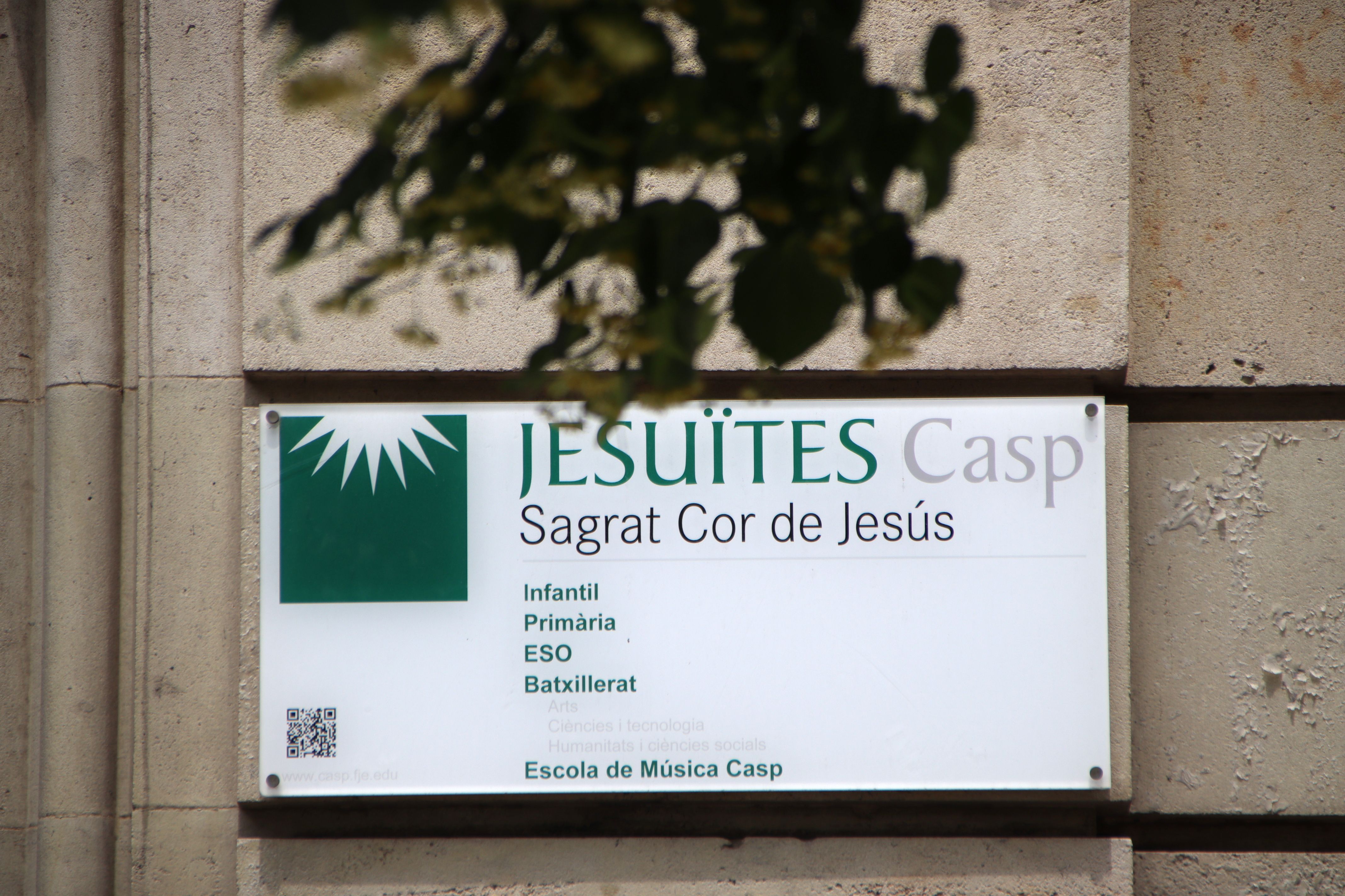 Placa dels Jesuïtes del carrer Casp