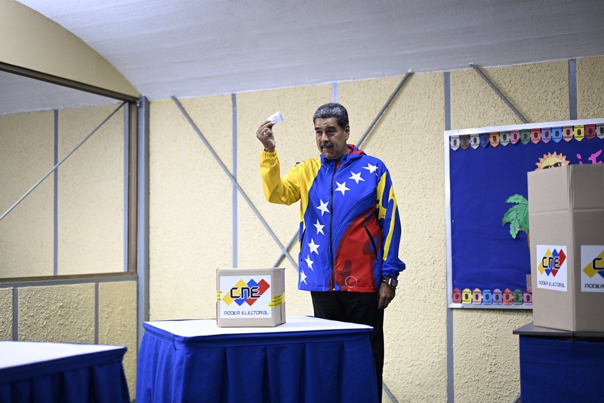 Nicolas Maduro, votant durant les eleccions de Veneçuela