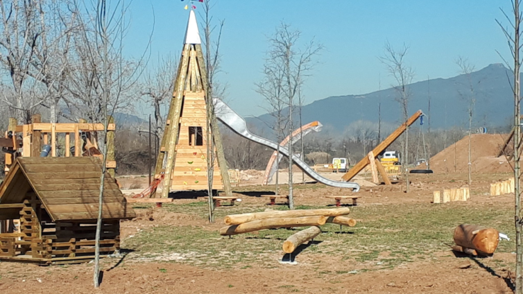 Zona infantil del parc del Falgar. Foto: José Antonio Aguilera