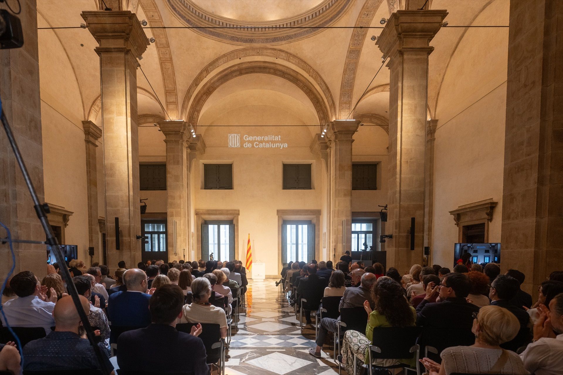 La reinauguració del Saló de Sant Jordi a la Generalitat