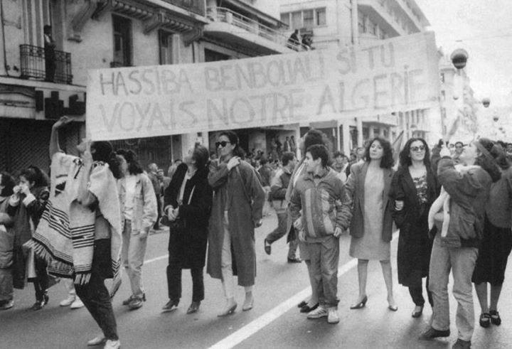 Manifestació feminista contra les polítiques islamistes