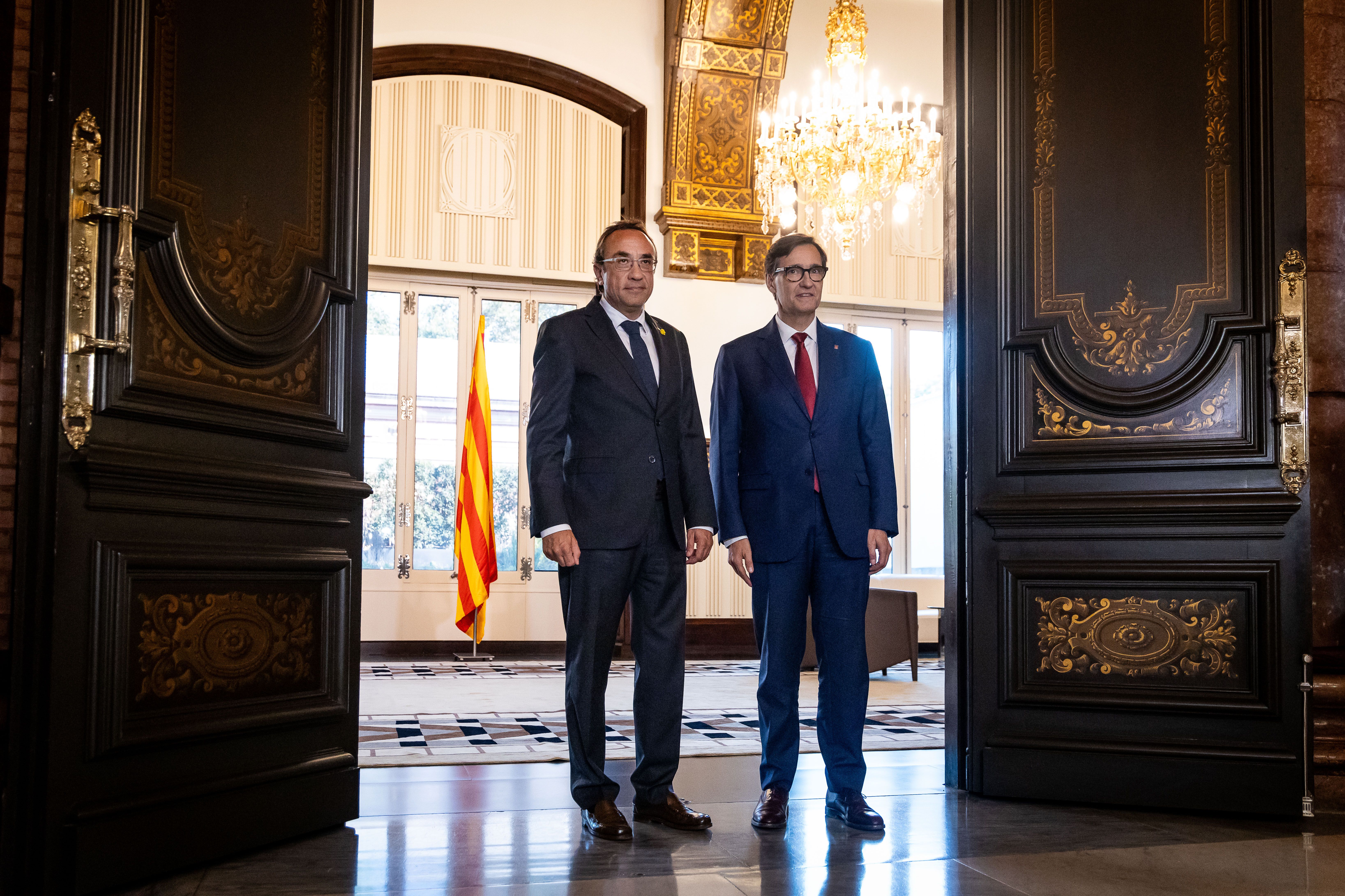 Josep Rull i Salvador Illa al Parlament.